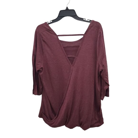 BCG Woman's Maroon Loose Fit Cage Open Cross Drape Back Yoga Active Tee Plus 1X - Picture 5 of 5